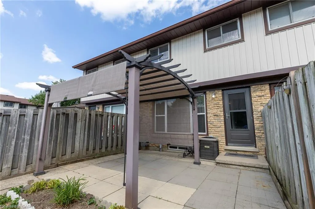 210 Glamis Road, #43