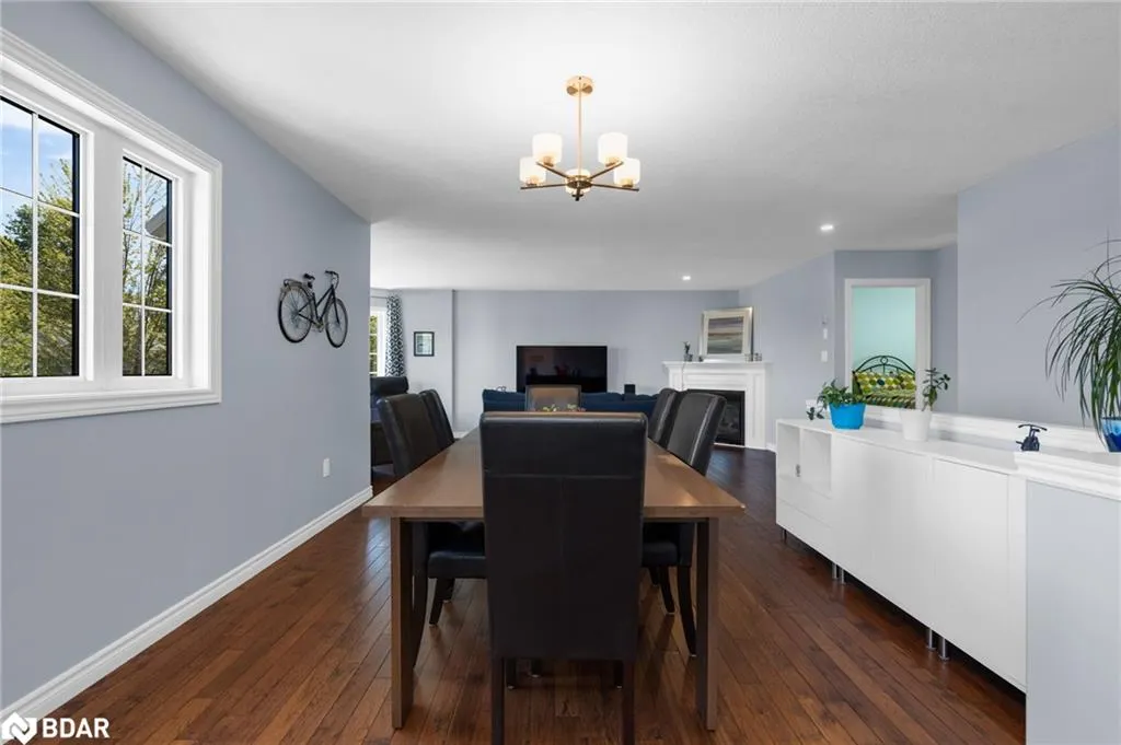 8 Ash Court Court