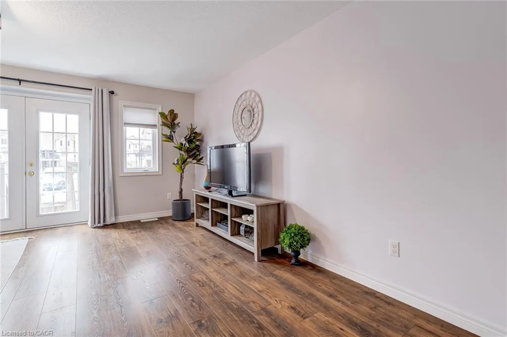 630 Woodlawn Road E, #A