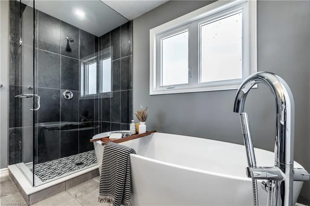 119 Langridge Way