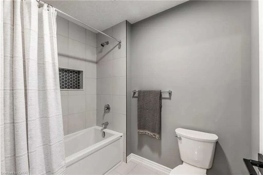 119 Langridge Way