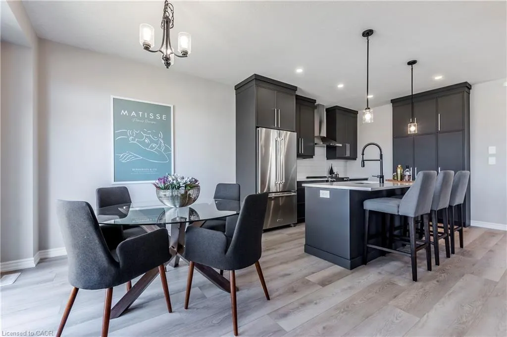 119 Langridge Way
