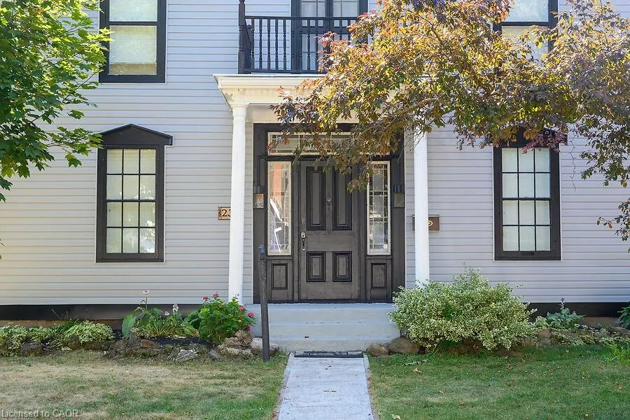 23 Mountain Street