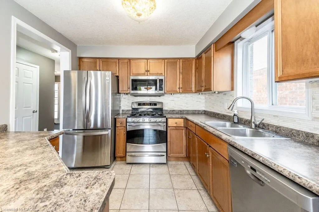 64 Shackleton Drive