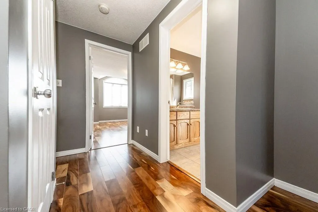 64 Shackleton Drive