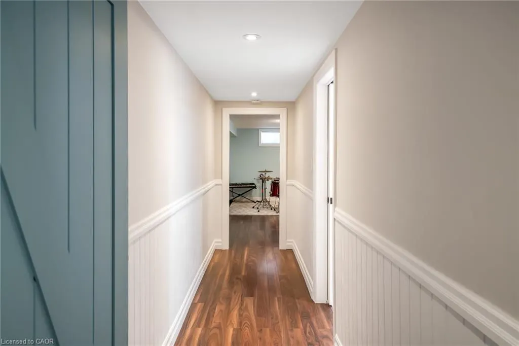53 Dunkeld Avenue