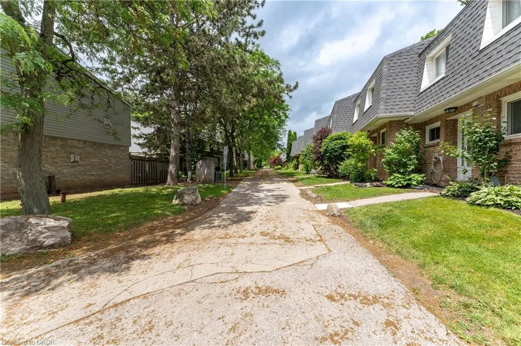 2050 Upper Middle Road, #165