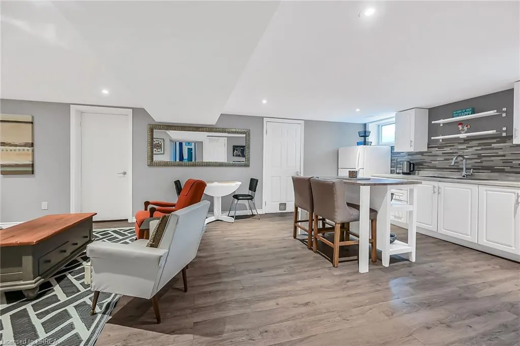 21 Burdock Boulevard