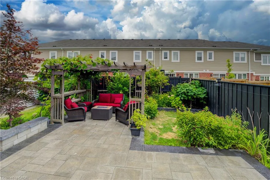 39 Wannamaker Crescent