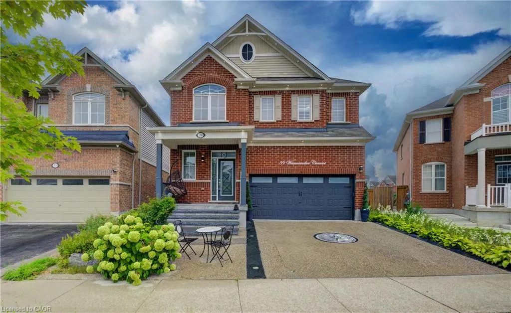 39 Wannamaker Crescent