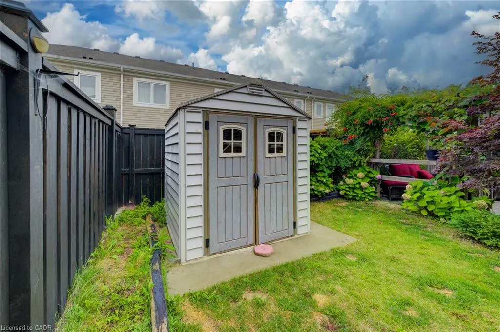 39 Wannamaker Crescent