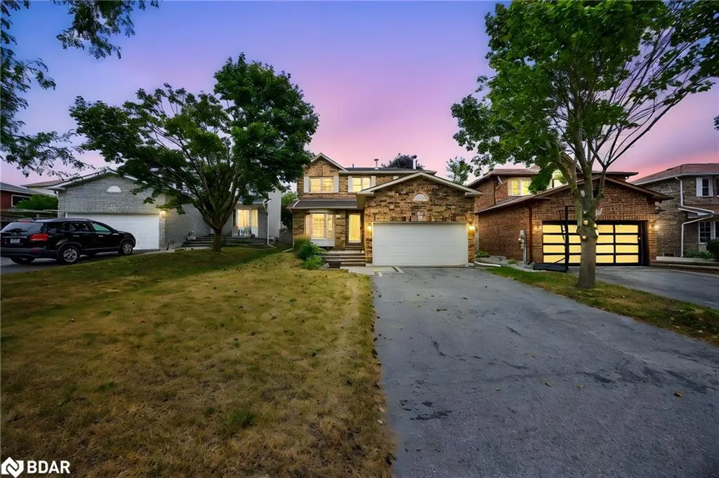 13 Balliston Road