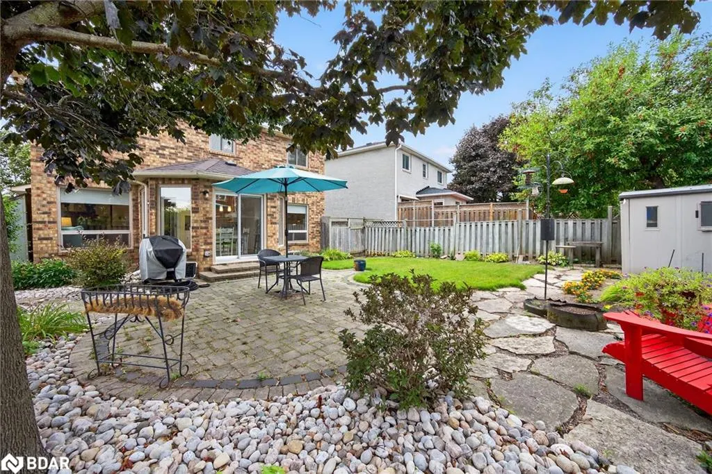 13 Balliston Road