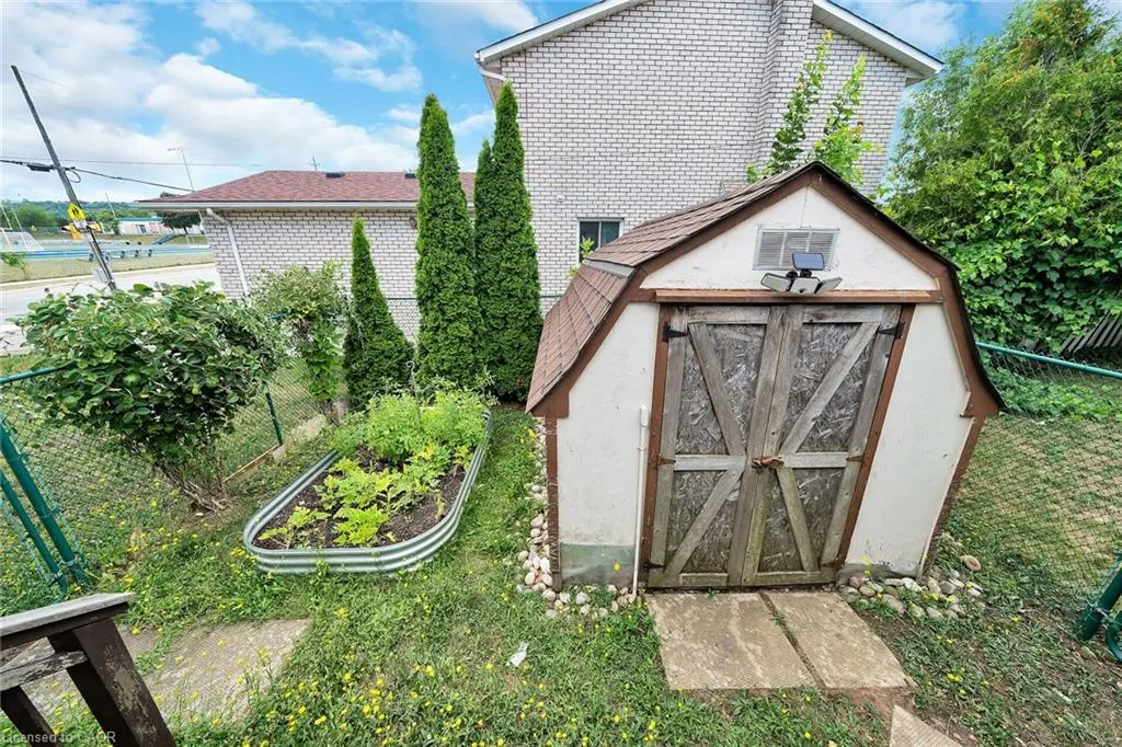35 Macintosh Drive