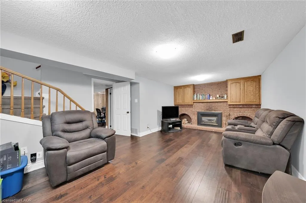 35 Macintosh Drive