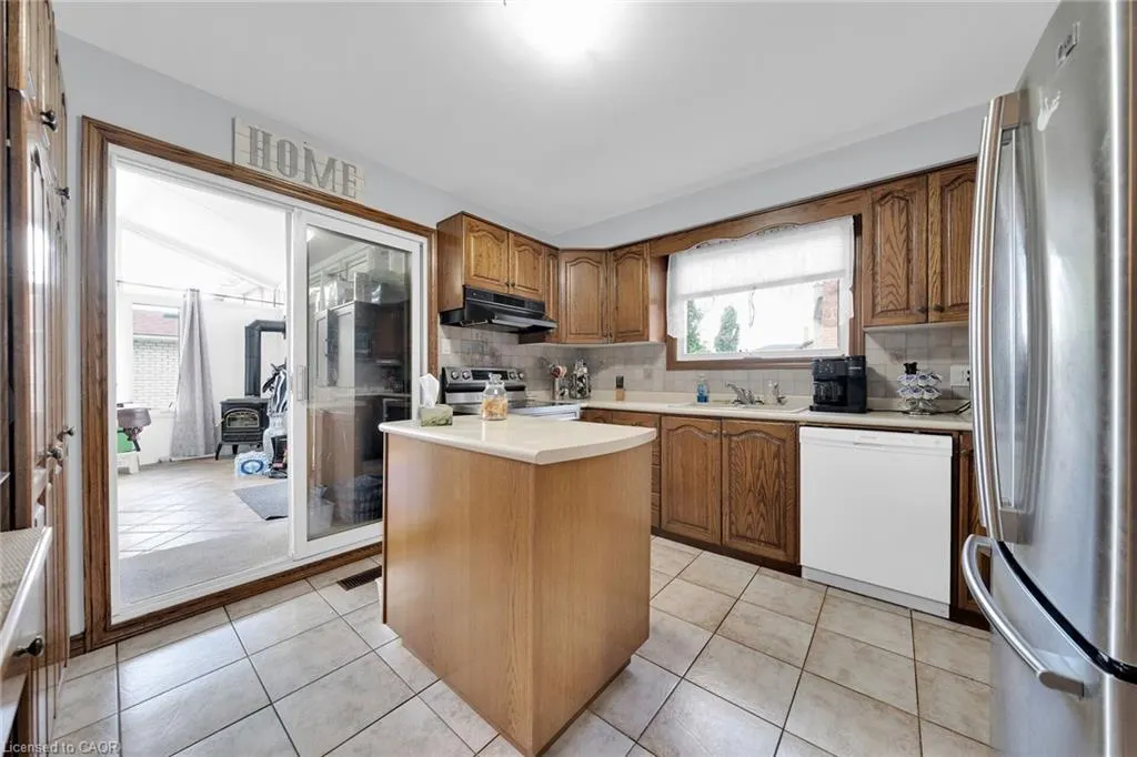 35 Macintosh Drive