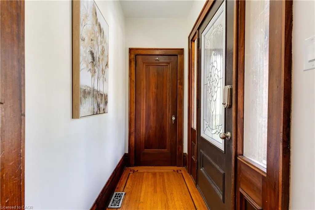 103 Arkell Street