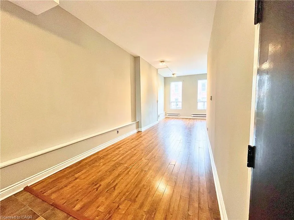 225 King Street E, #4