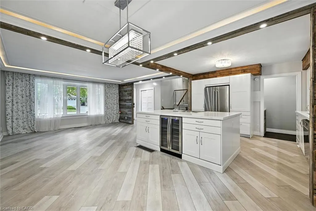 1059 Marley Crescent