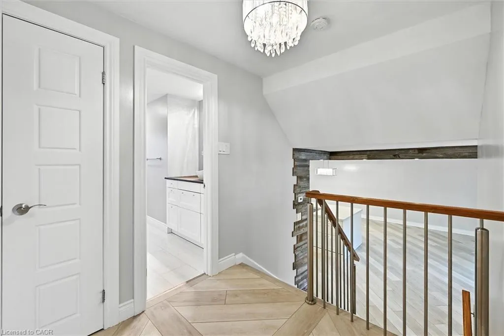 1059 Marley Crescent