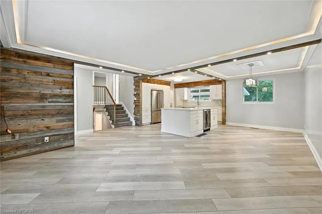 1059 Marley Crescent
