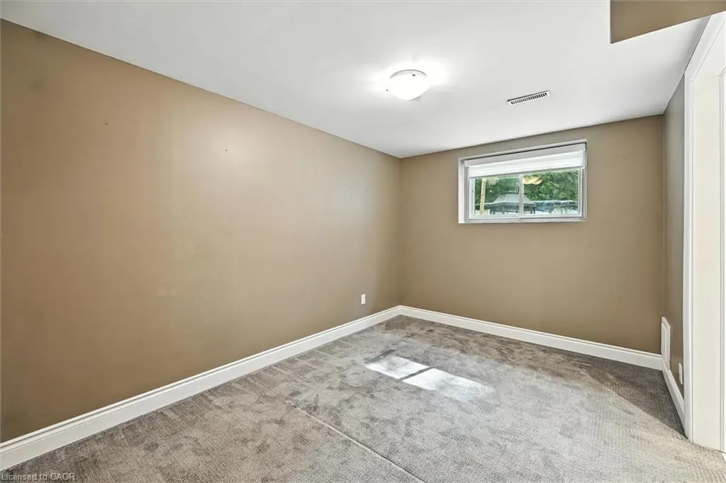 1059 Marley Crescent
