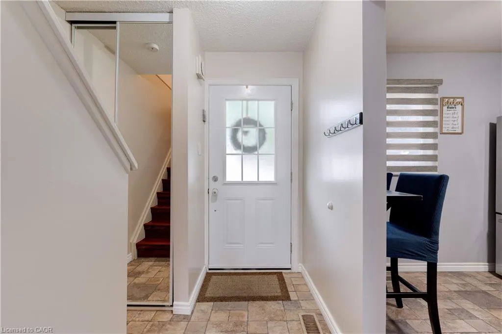 1190 Upper Ottawa Street, #43