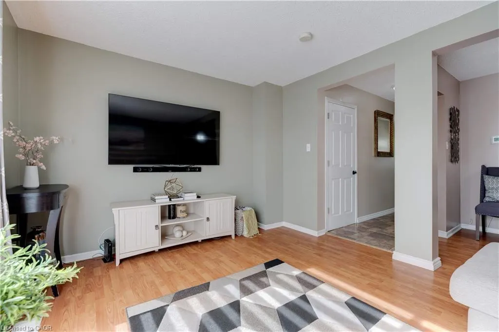 1190 Upper Ottawa Street, #43