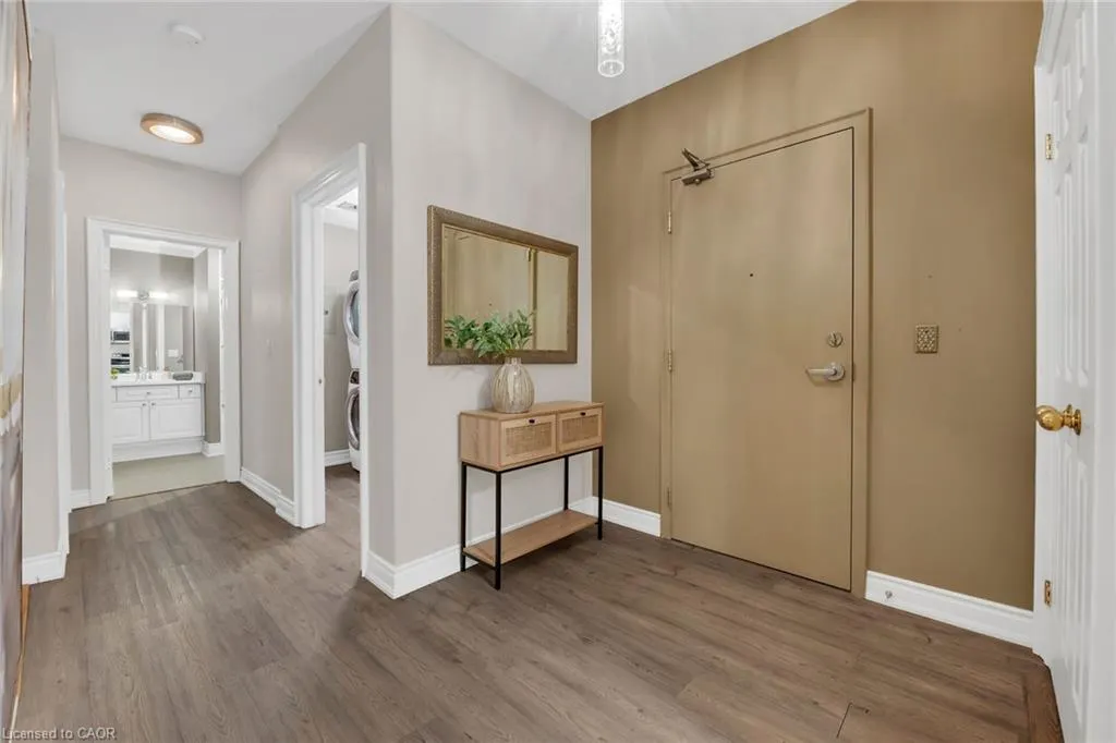 1770 Main Street W, #105