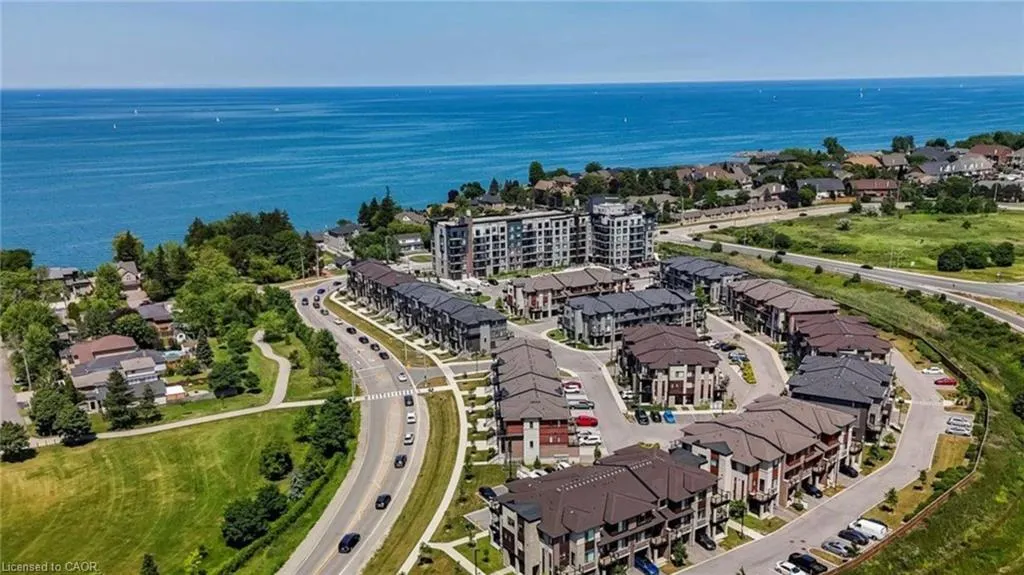 590 North Service Road, #98