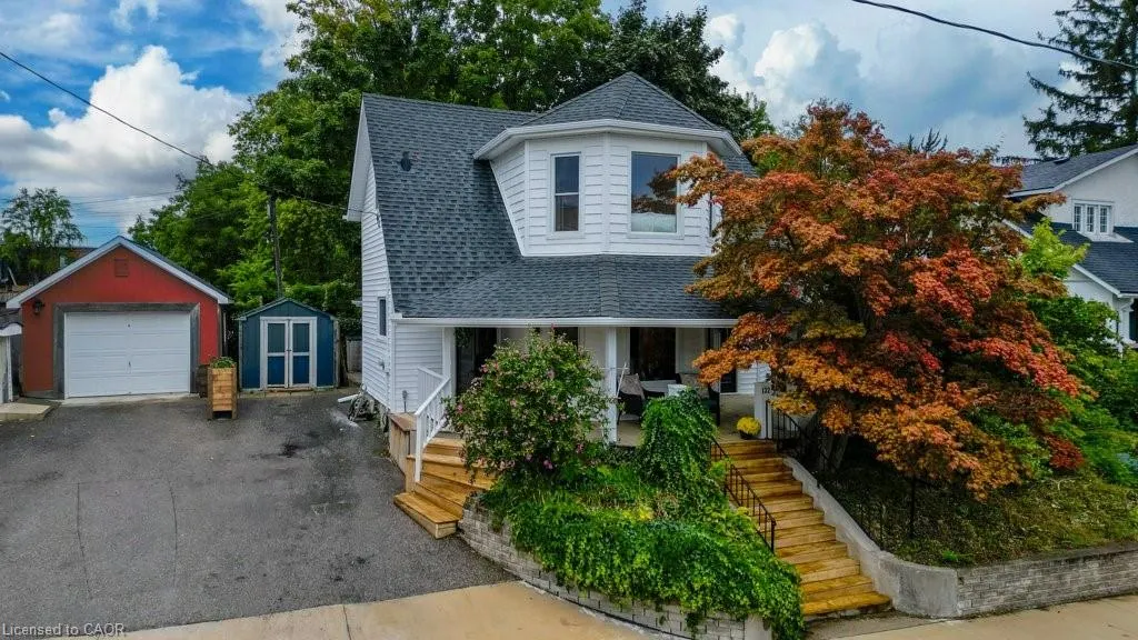 132 Church Street N