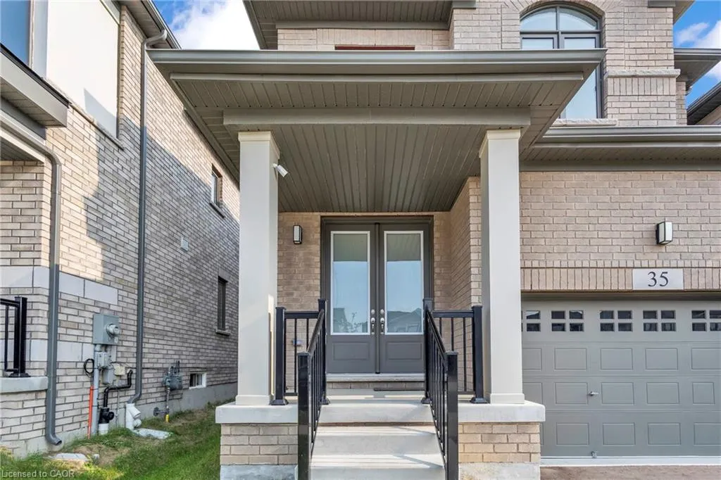 35 Crossmore Crescent