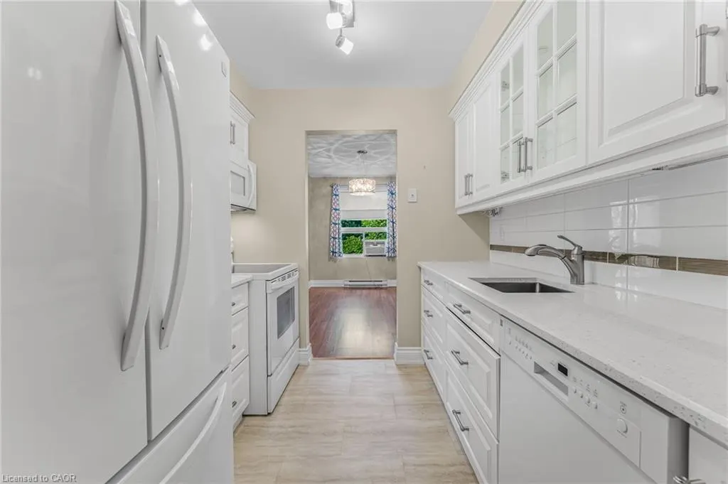 4209 Hixon Street, #308