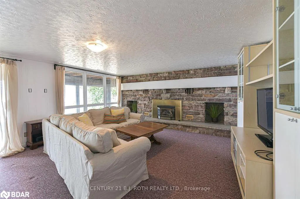 71 Campbell Beach Road