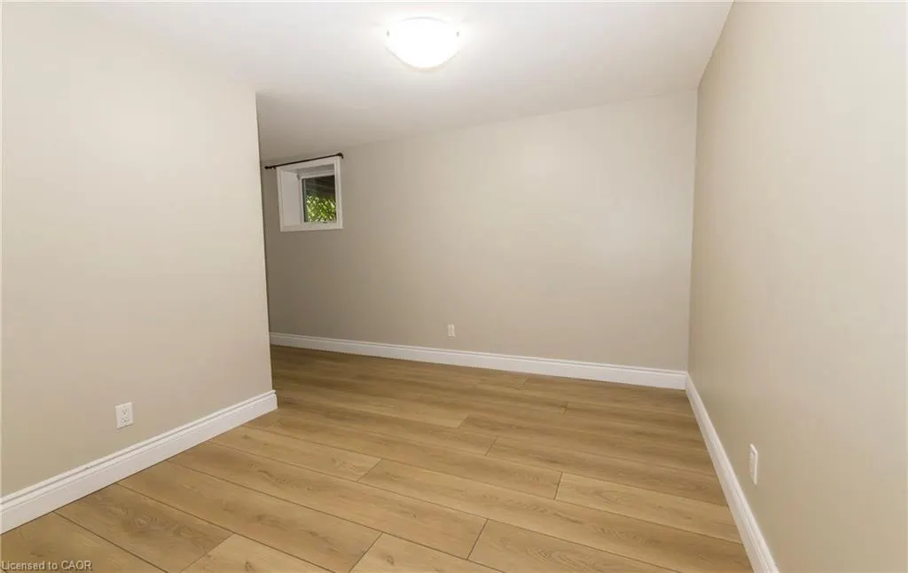 371 Meadowbrook Drive