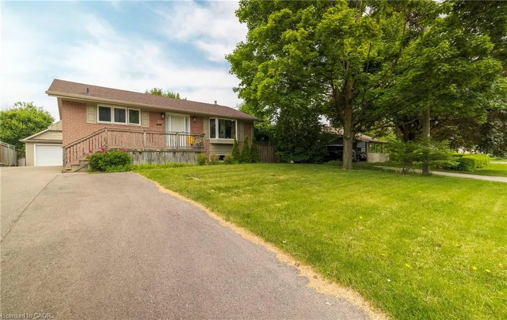 371 Meadowbrook Drive
