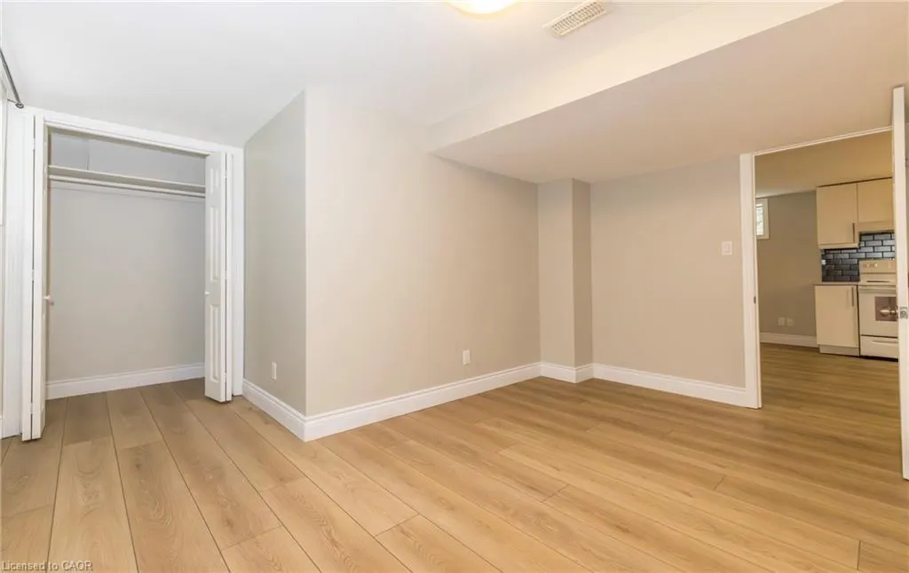 371 Meadowbrook Drive