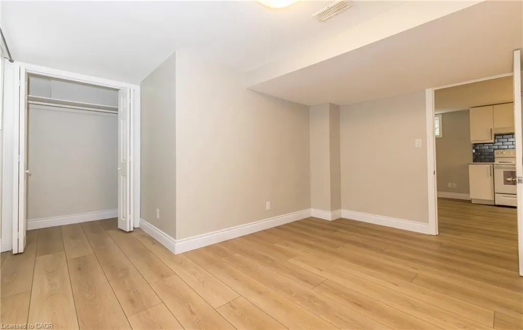 371 Meadowbrook Drive