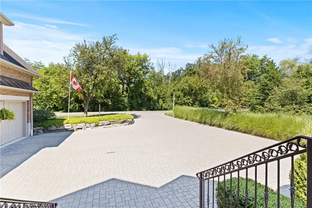 380 Nassau Street