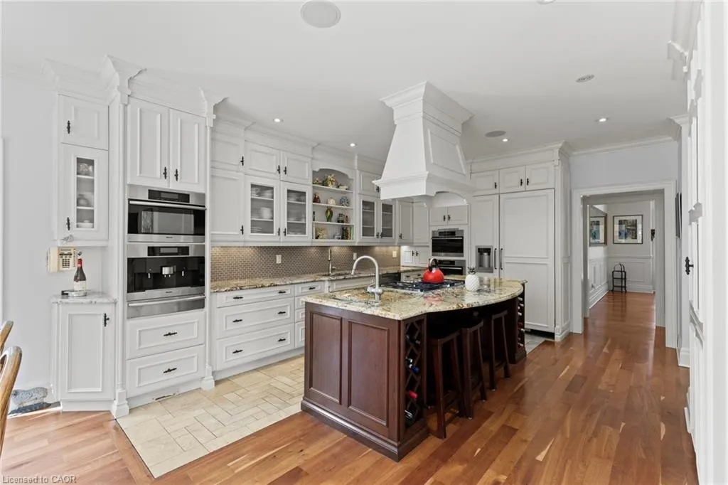 380 Nassau Street