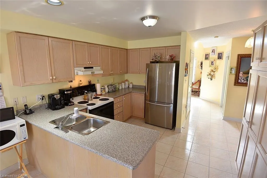 13 Chianti Crescent