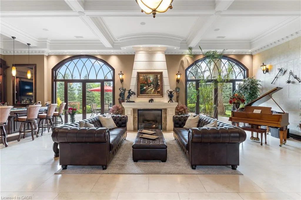 1927 Shellard Road