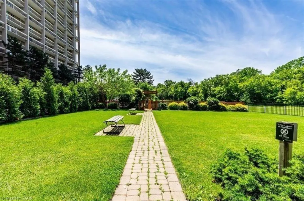 350 Quigley Road, #315