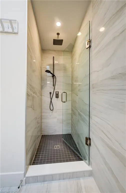 1095 Mineral Springs Road
