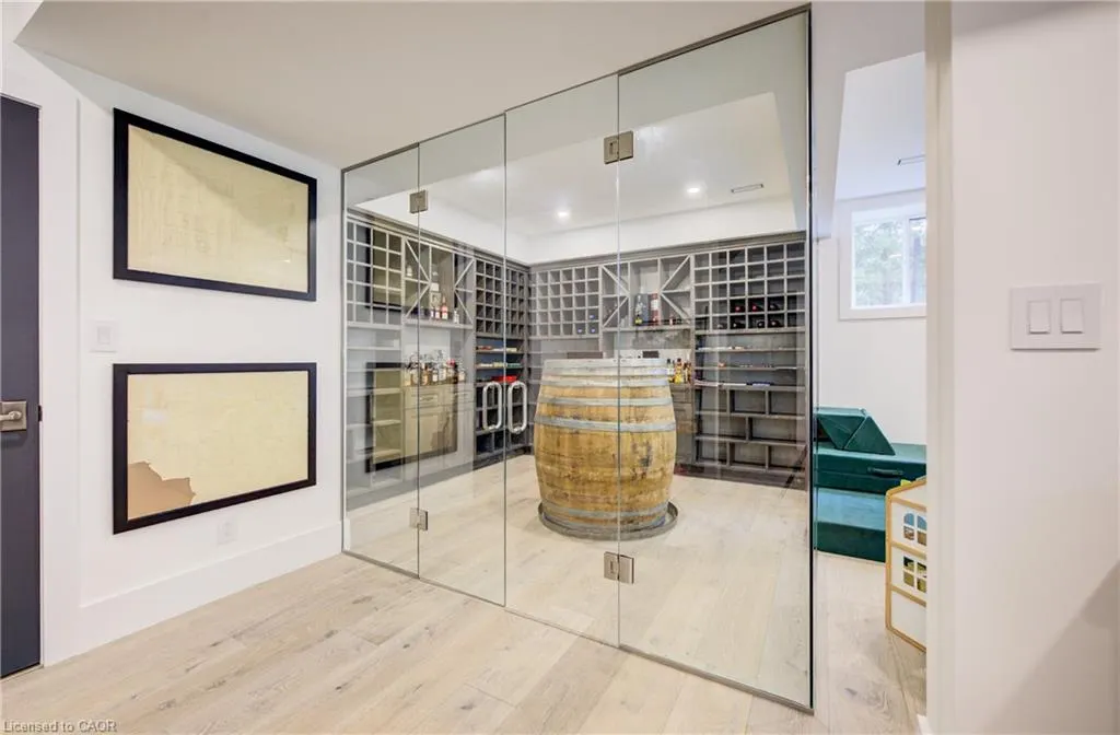 1095 Mineral Springs Road