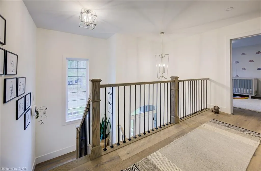 1095 Mineral Springs Road