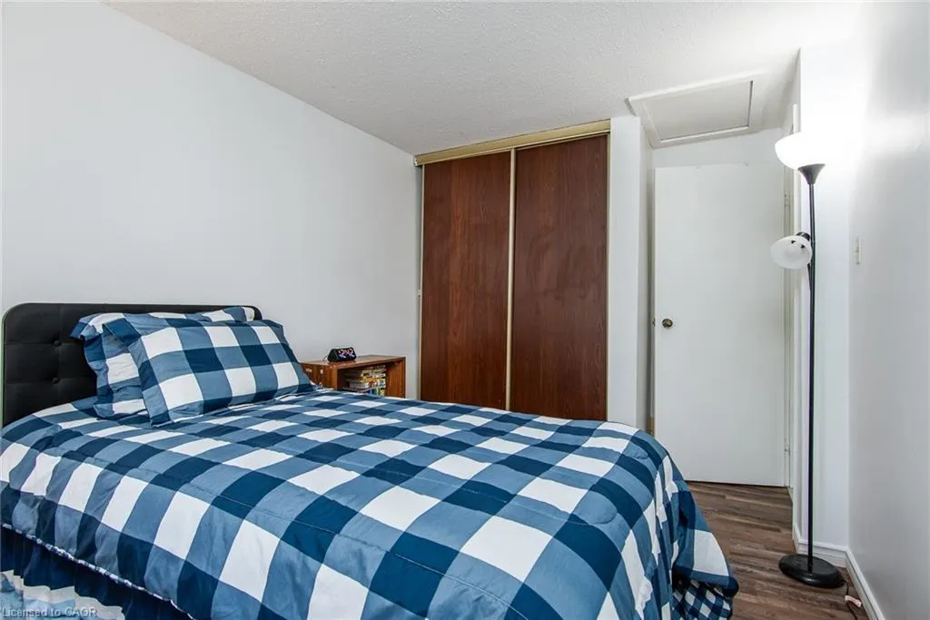 634 Strasburg Road, #3