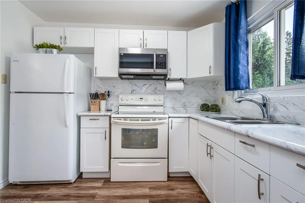 634 Strasburg Road, #3