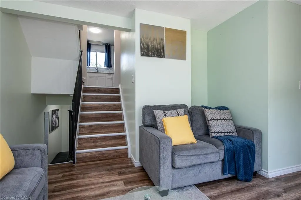 634 Strasburg Road, #3