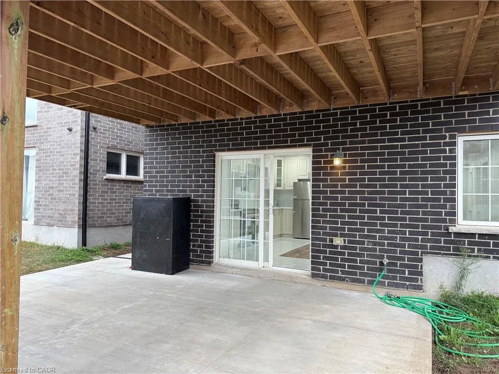 685 Thomas Slee Drive, #Basement